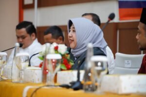 Percepat Pembangunan, Pjs. Bupati Trenggalek Serahkan Uang Ganti Rugi kepada Warga Terdampak Bendungan Bagong