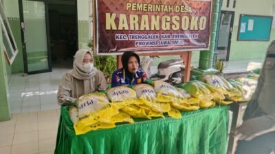 Polres Trenggalek Bersama Pemdes Karangsuko Gelar Gerakan Pangan Murah